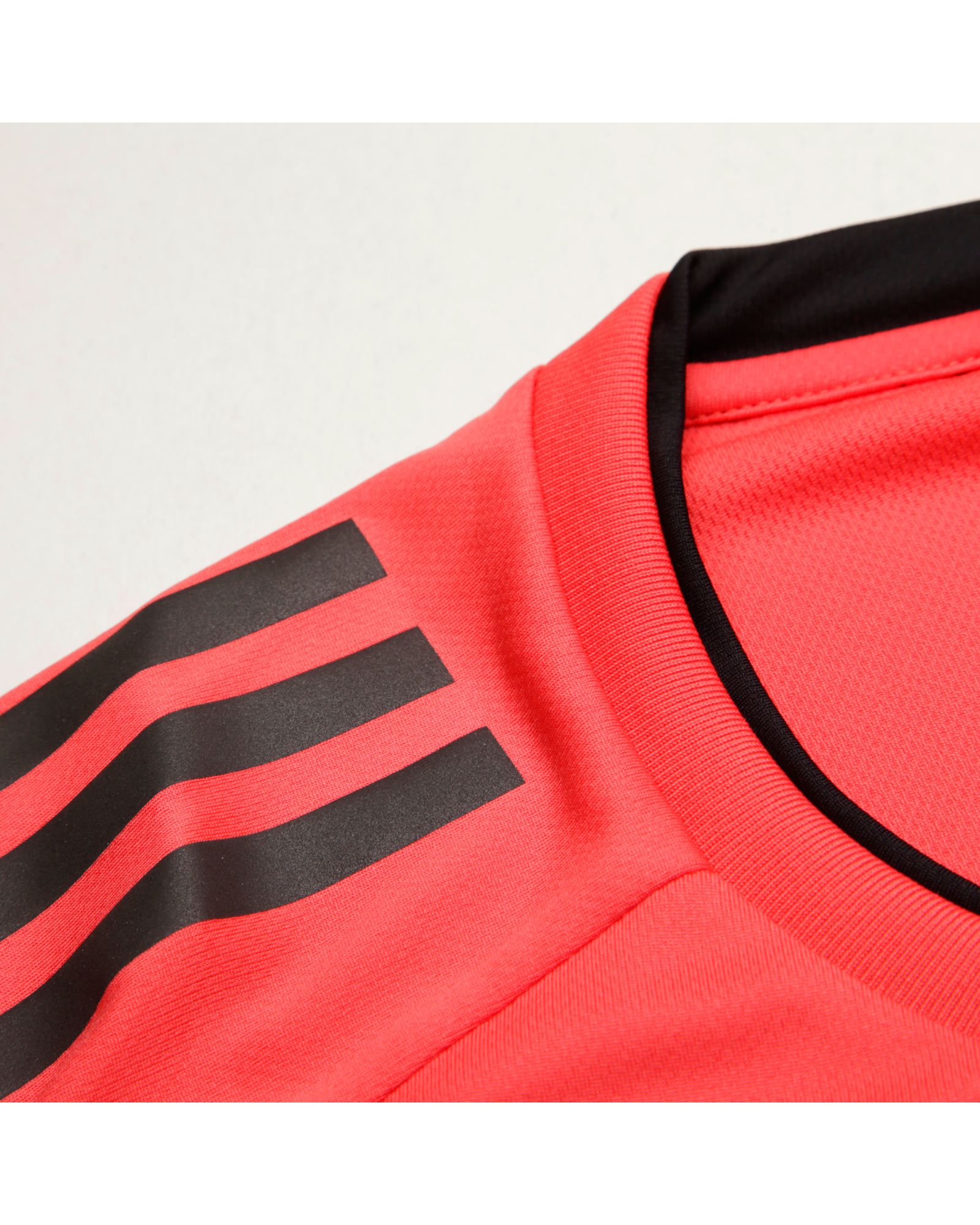 Camiseta Training Real Madrid 2018/2019 Ultimate Coral - Fútbol Factory