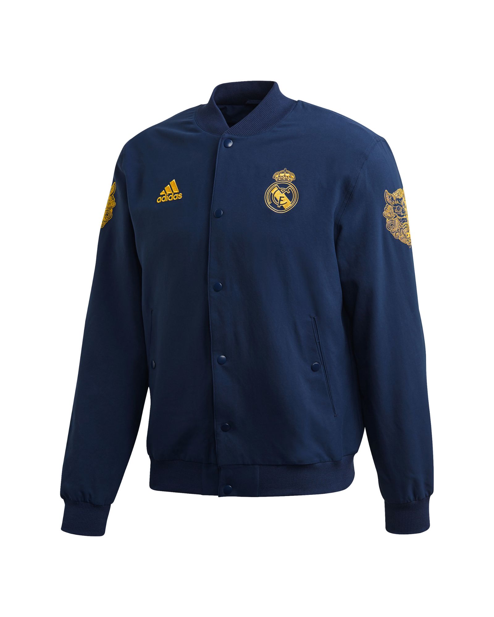 Chaqueta de presentación del Real Madrid dorada