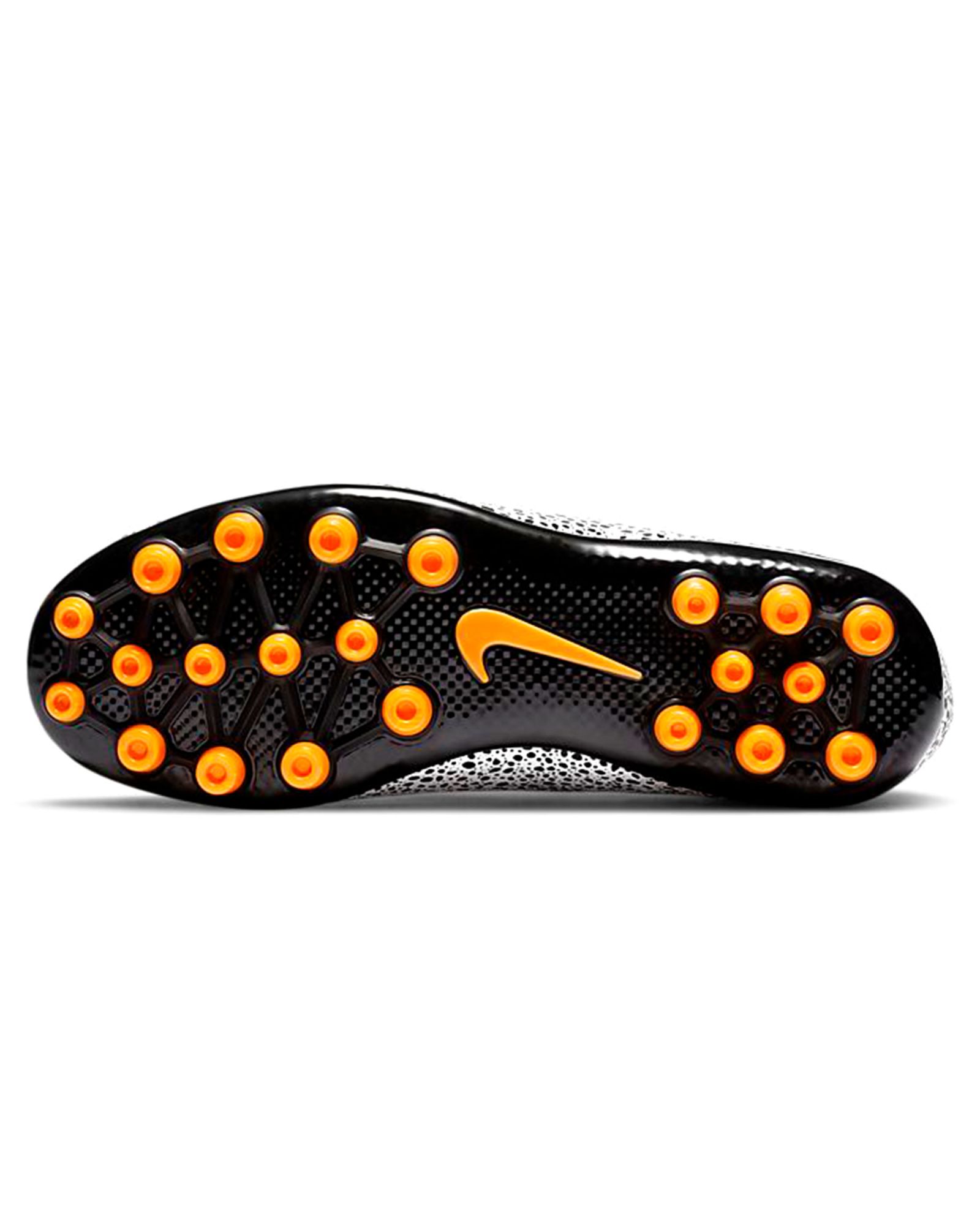 BOTA NIKE MERCURIAL SUPERFLY VII CLUB CR7 TURF NIÑO-White-Total  orange-Black - La Cueva del Oso