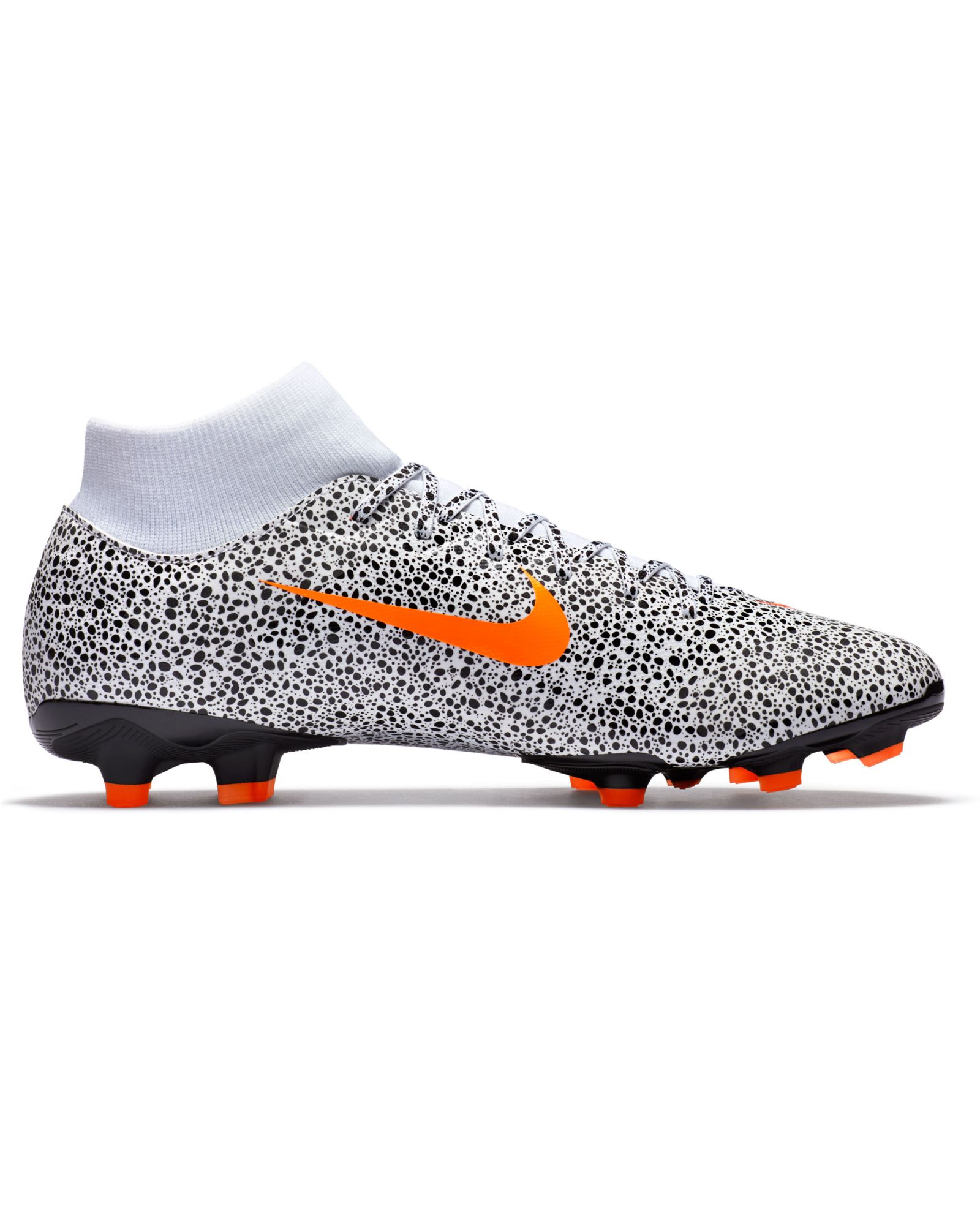 Botas de Fútbol Nike Mercurial Superfly 7 Academy CR7 MG Blanco Naranja - Fútbol Factory