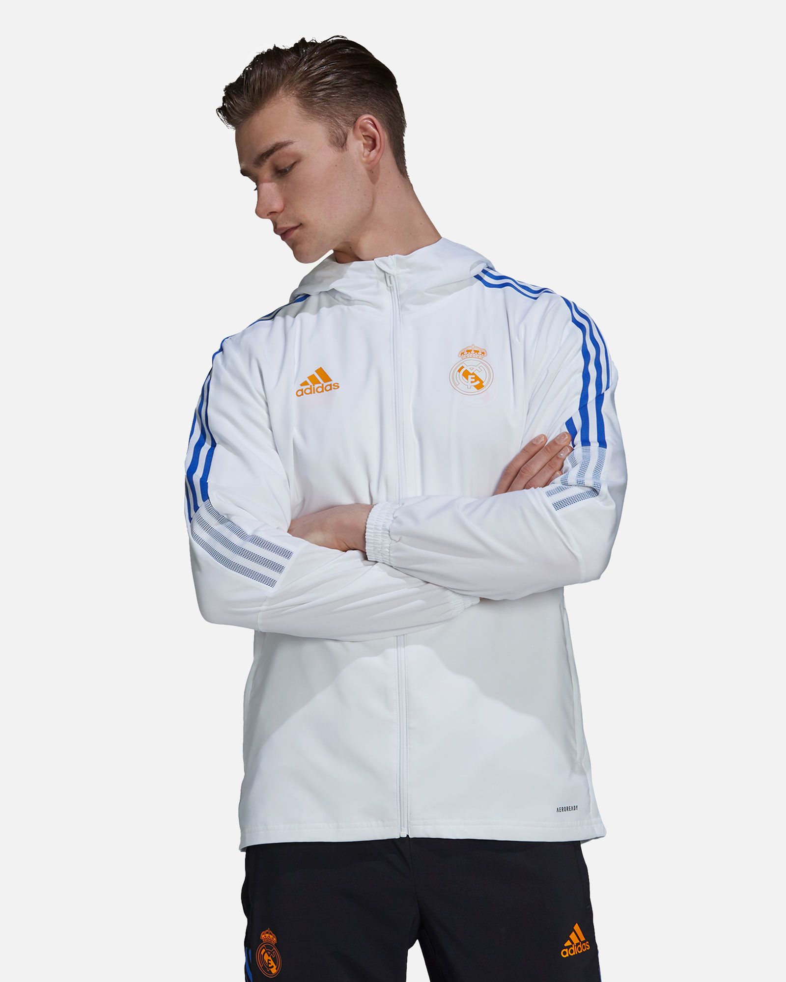 CHÁNDAL REAL MADRID 2021/22 ADIDAS. Especialistas Fútbol. Venta de