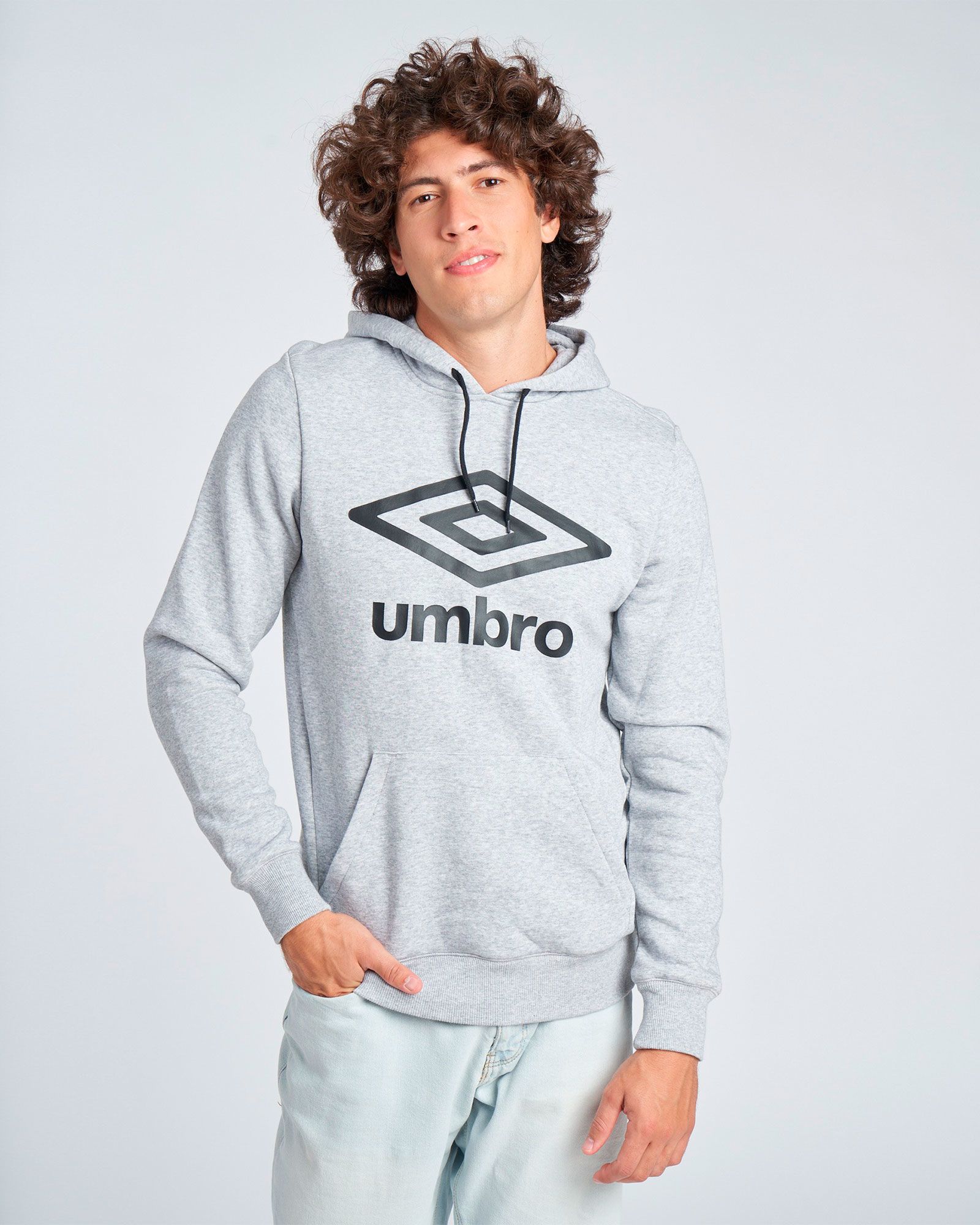 Sudadera Umbro Wardrobe HD - Fútbol Factory