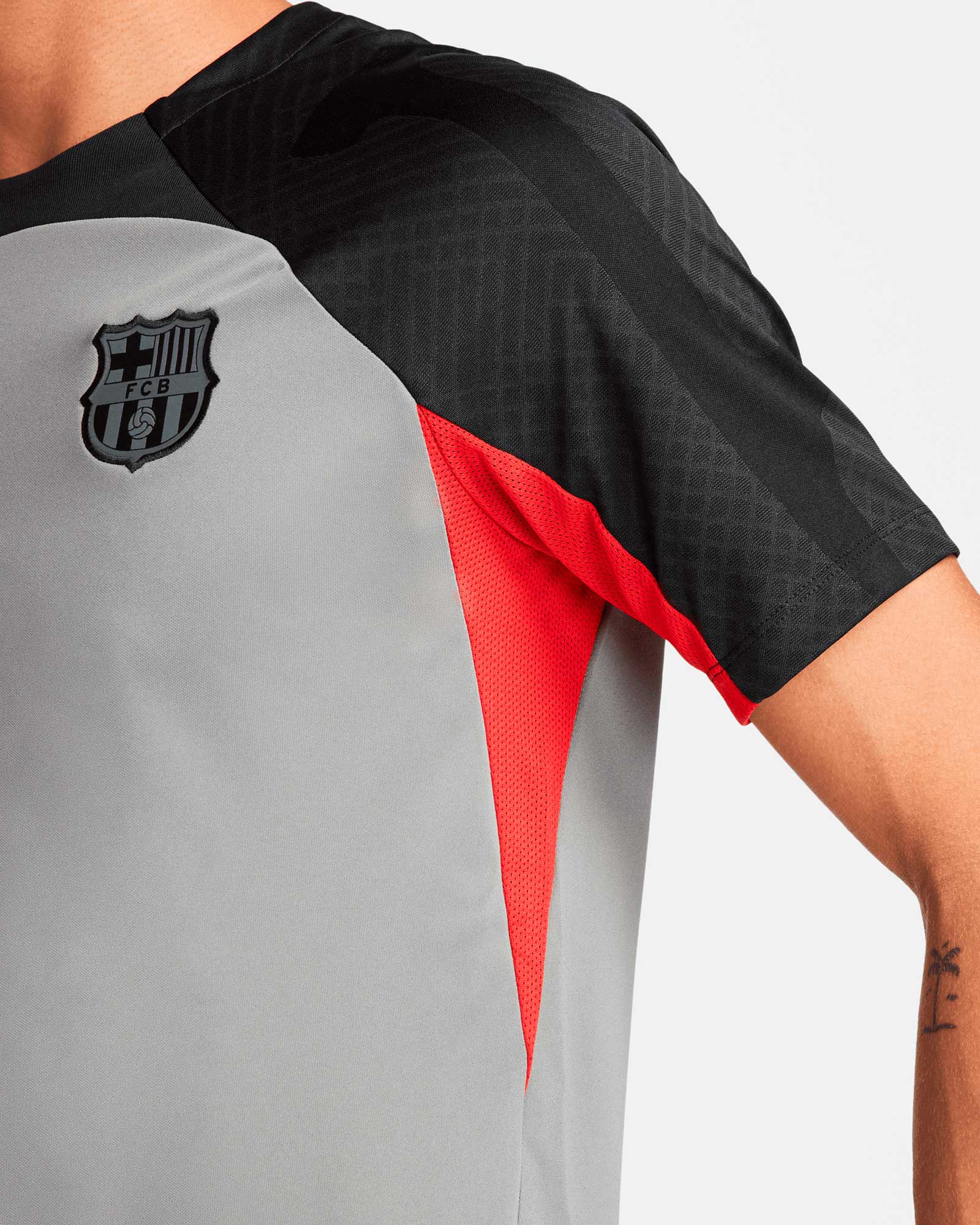 Camiseta FC Barcelona 2022/2023 Strike - Fútbol Factory