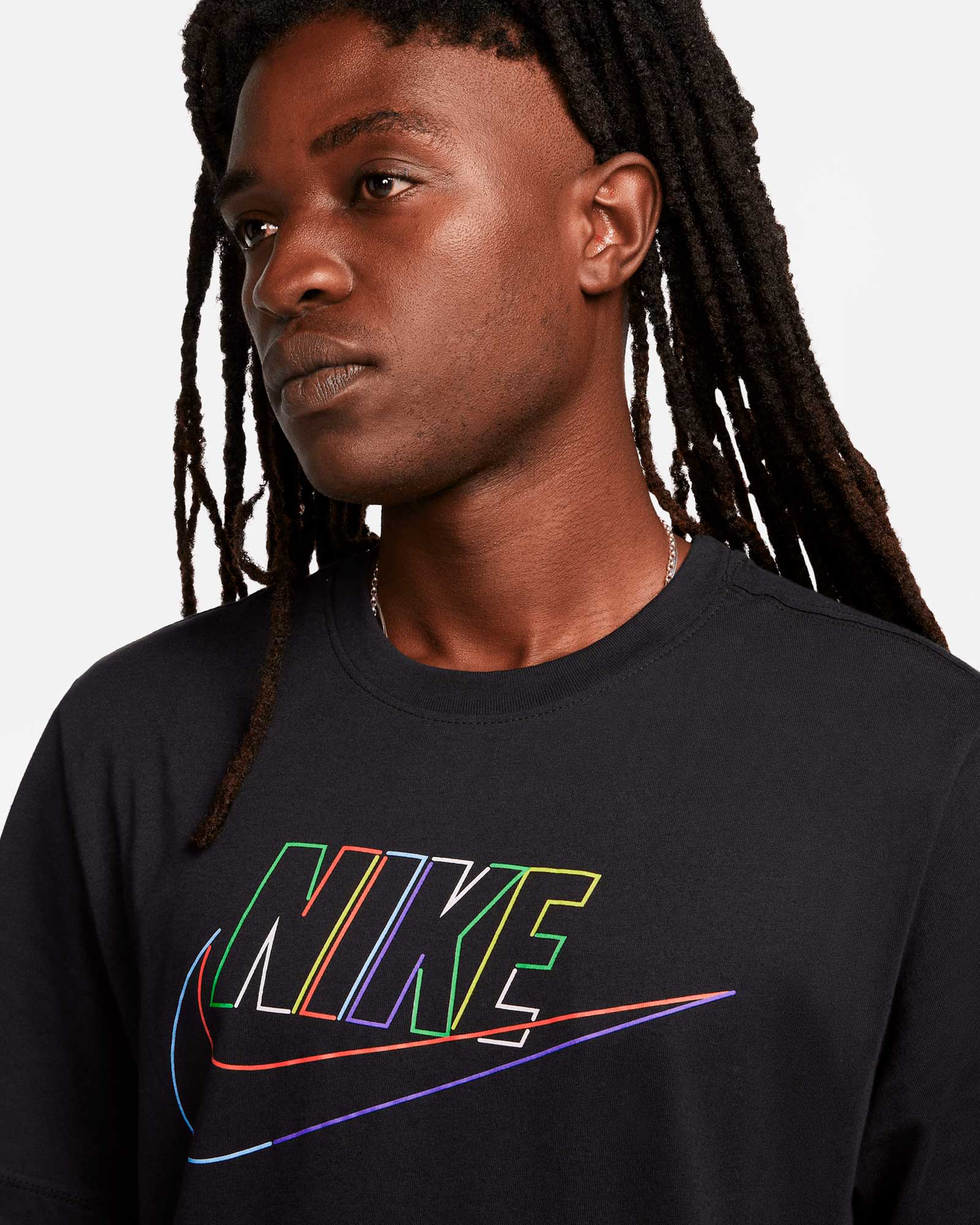 Camiseta Nike Sportswear Club+ - Fútbol Factory