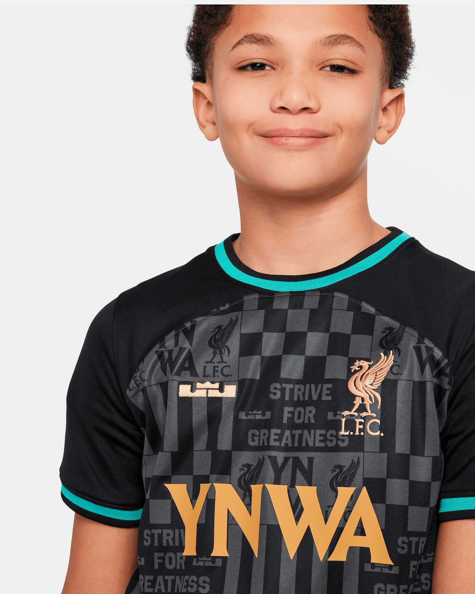 Camiseta Liverpool FC 2023/2024 LeBron James  - Fútbol Factory