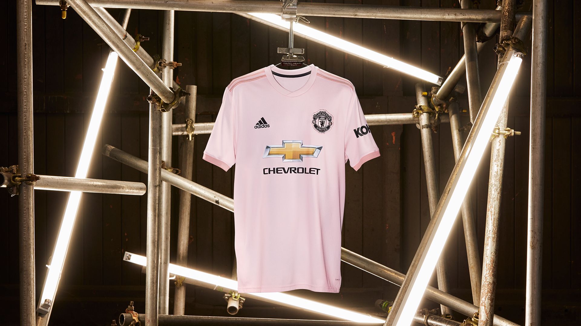 La Camiseta rosa del Manchester United - Fútbol Factory