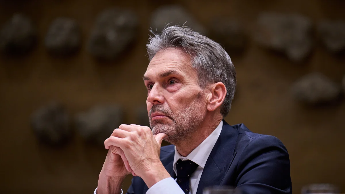 Doet de AIVD onderzoek naar Tweede Kamerleden?