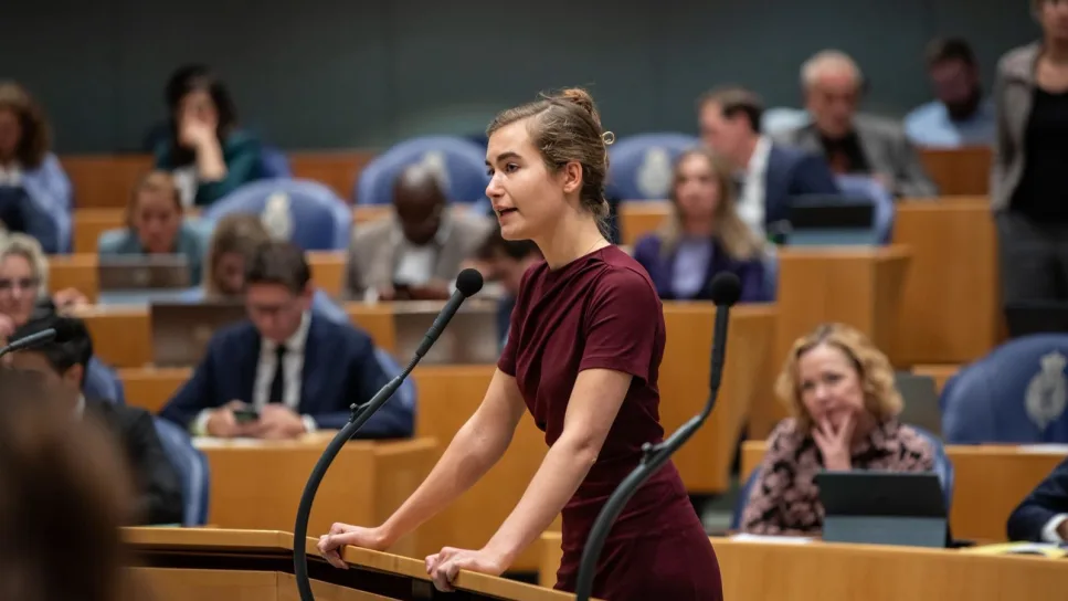 Vuurwerkverbod én geen acceptabele vergoeding? De Vos stelt Kamervragen