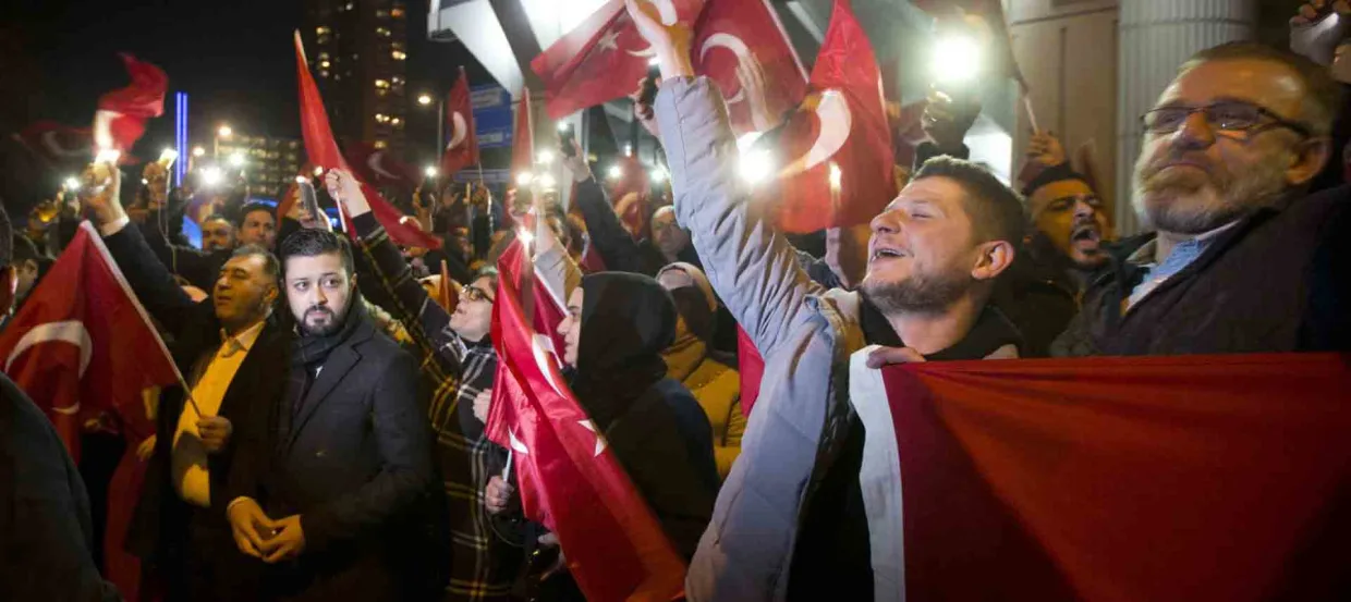 Turkse rellen tonen noodzaak FVD