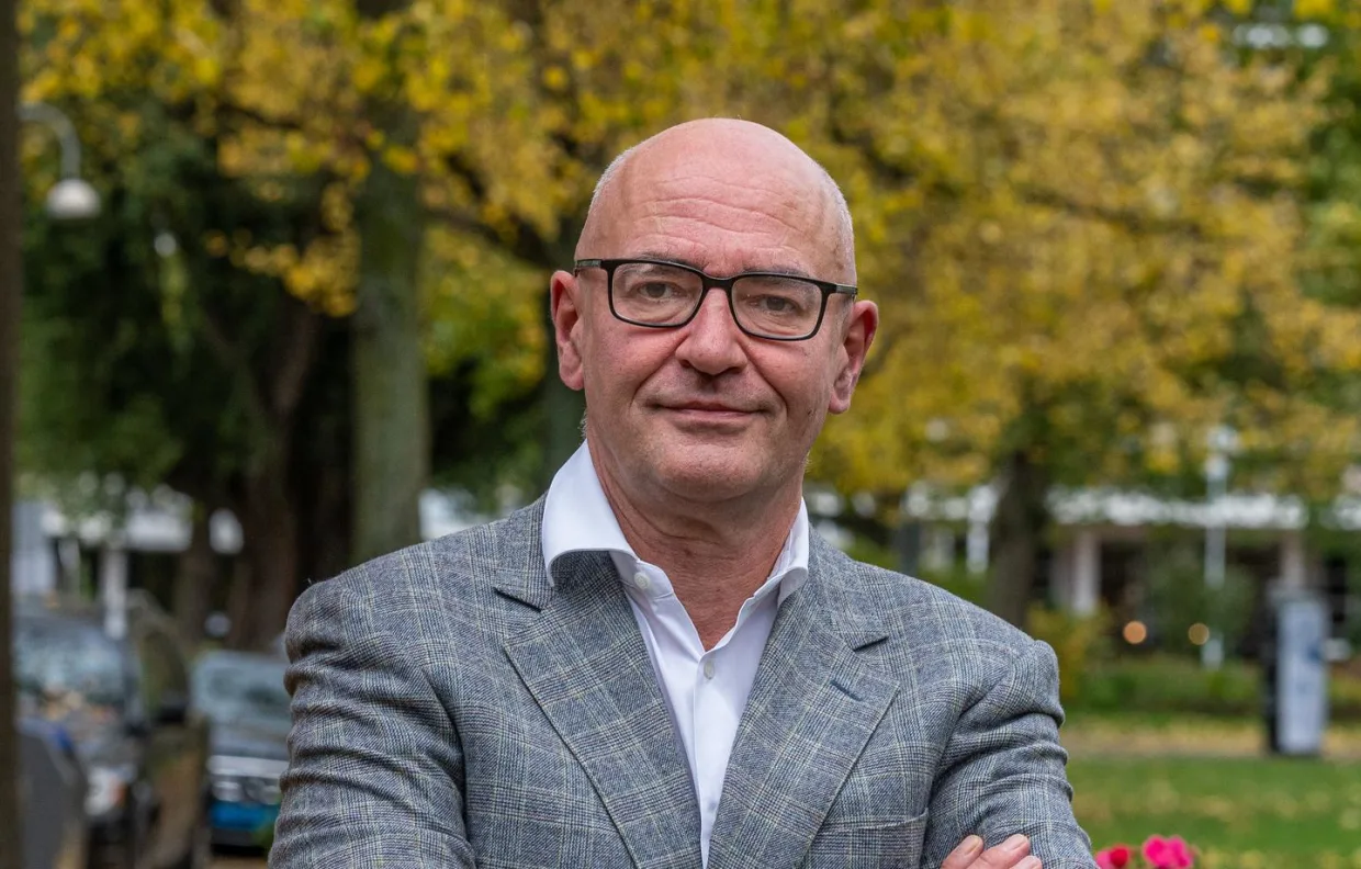 Anton van Schijndel: 'Zo krijgt een land weer controle over asiel'