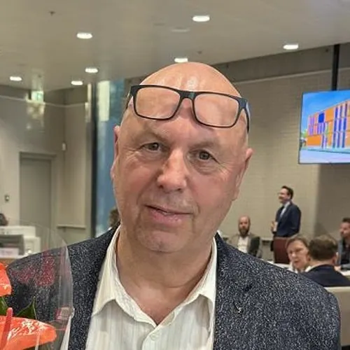 Teun van Mourik