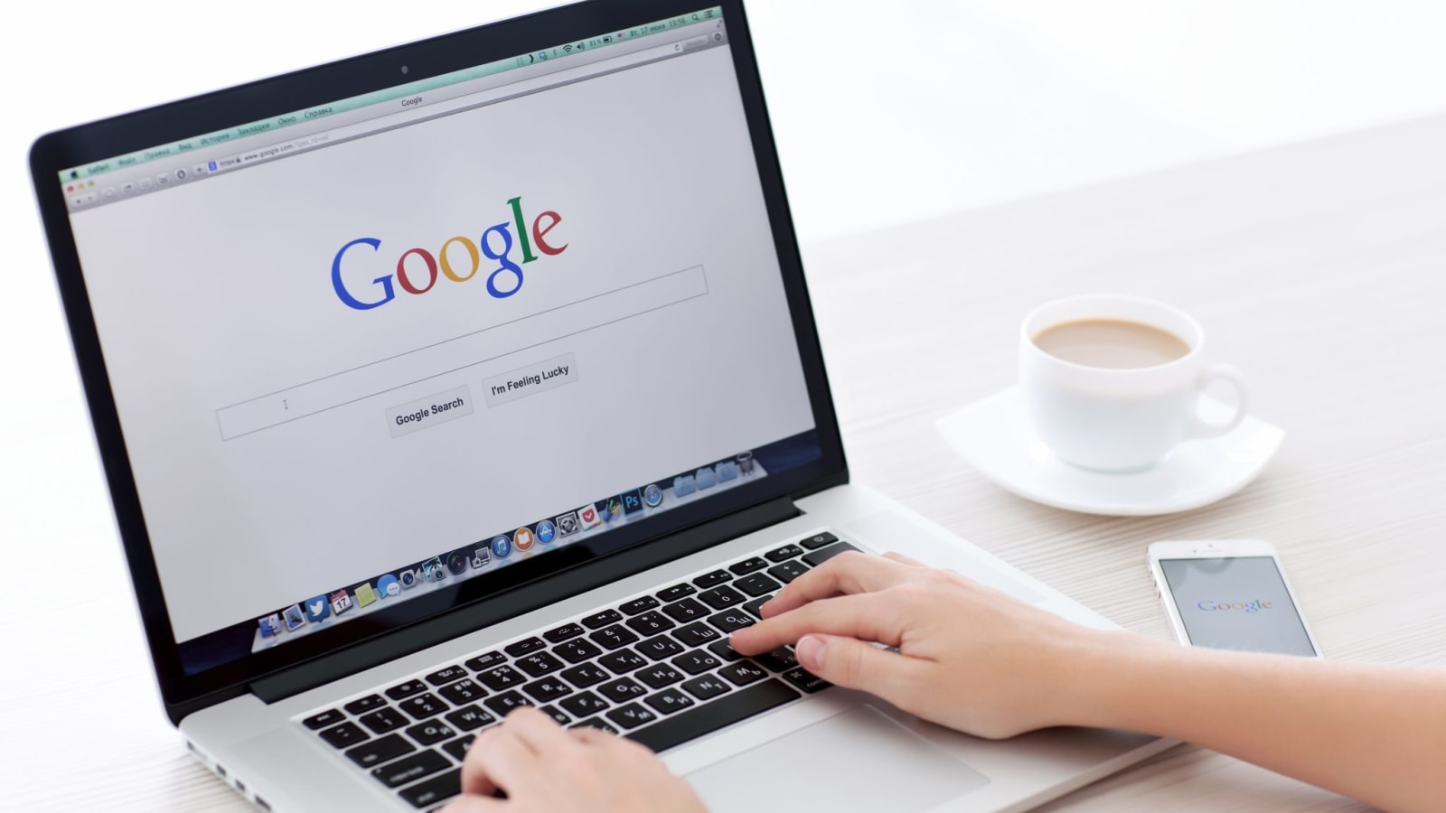 Google celebrates its 25th anniversary, but can it endure the era of artificial intelligence? featured image