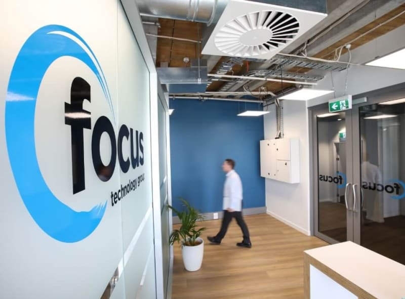 focus technology office