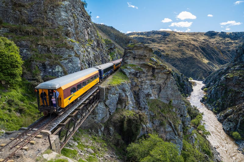 Dunedin + Taieri Gorge