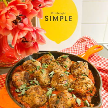 Ricotta and oregano beef meatballs - by Ottolenghi