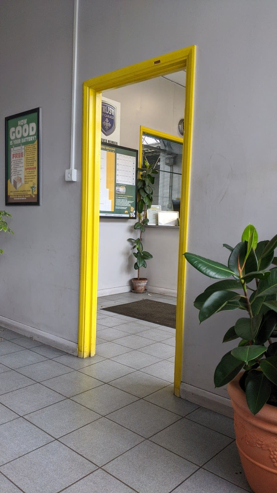 Mr Clutch Autocentres