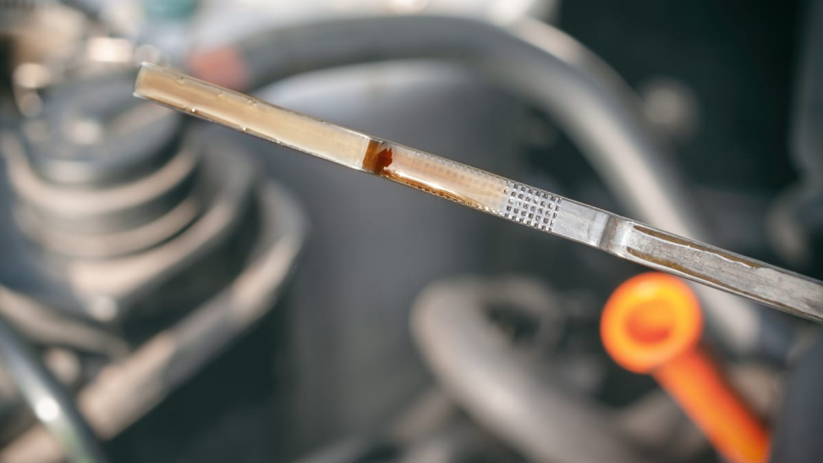 Comment V rifier Le Niveau D huile Moteur De Votre Voiture Fixter