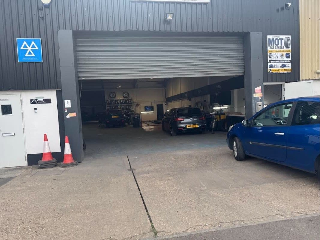 Watford MOT Centre image