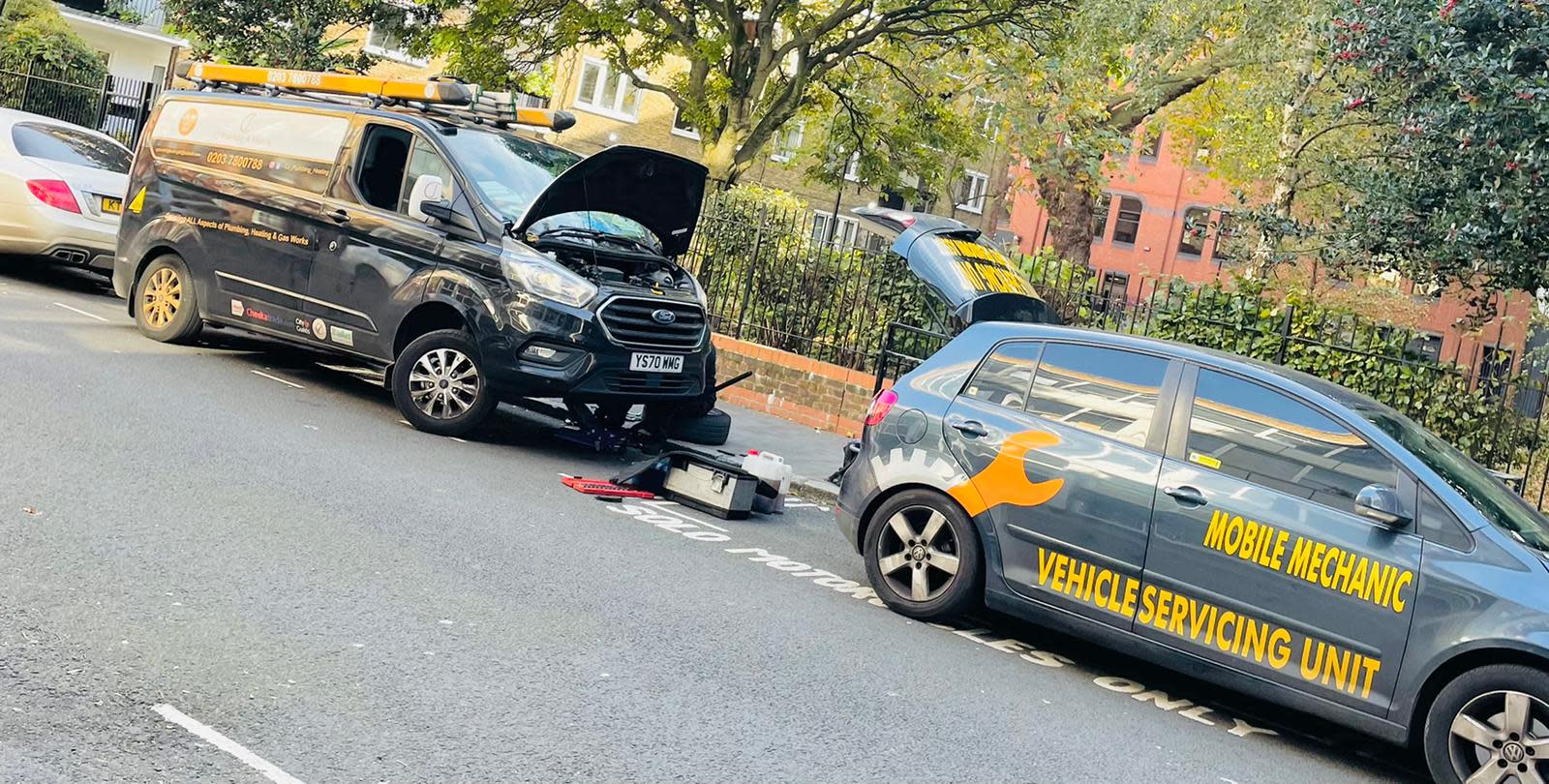 Mechanics Becontree-Mobile image