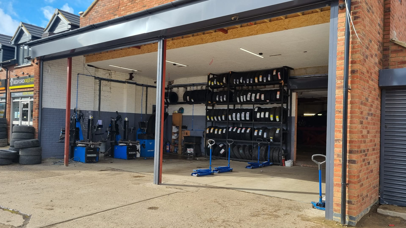 Bedford Fast Fit image