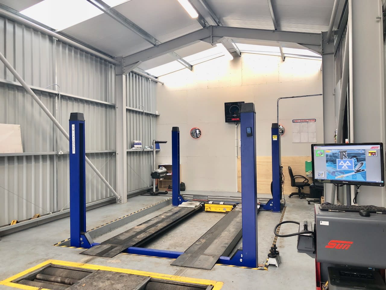 Parkside Garage (Exeter) ltd image