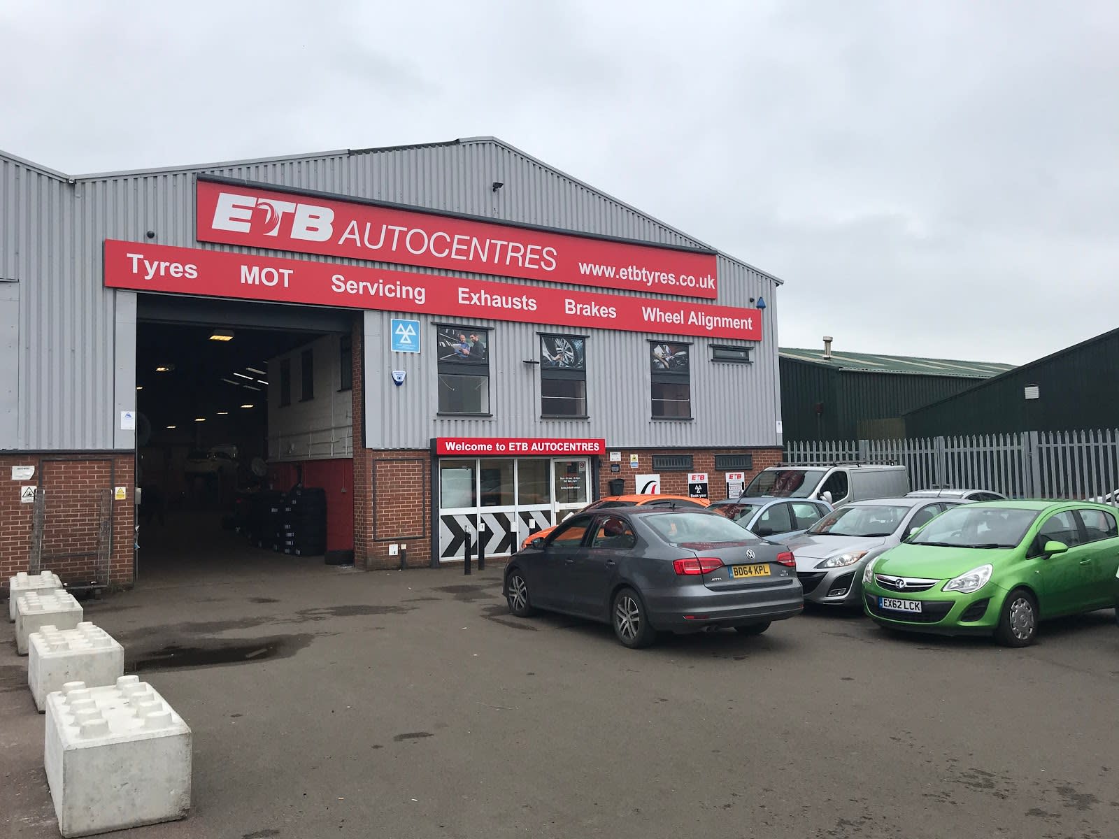 ETB Autocentres - Tyres & MOT - Tamworth image