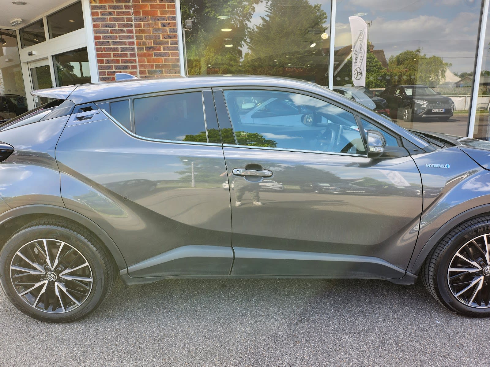 Steven Eagell Toyota Horsham (Service & Parts) image