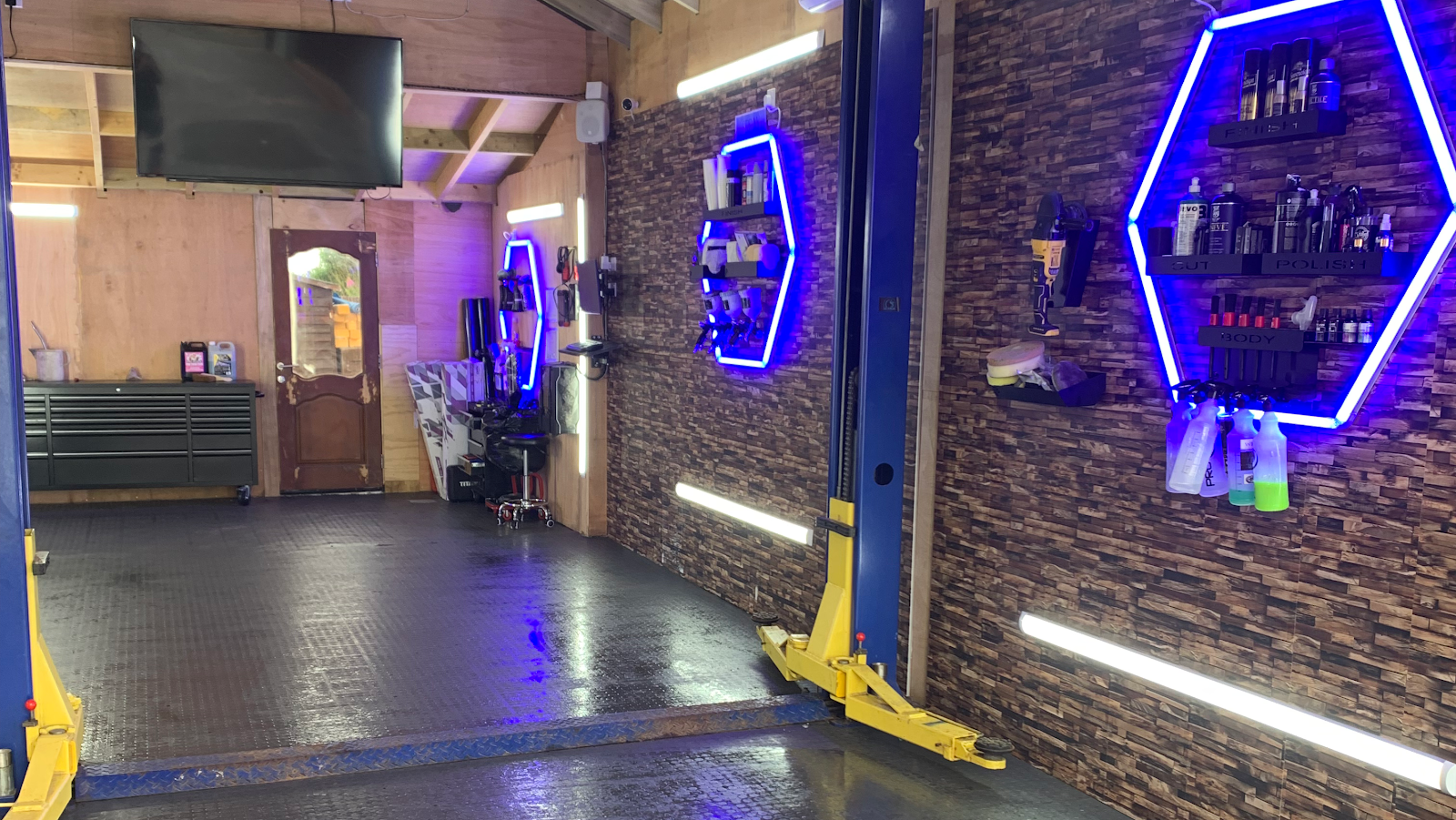 Lee Duncan Mechanical & Electrical Services-Aberdeen, Portlethen, Aberdeenshire, Service repair Diagnostic image