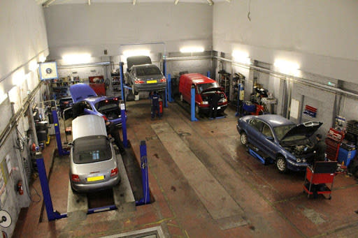 K T Motors image
