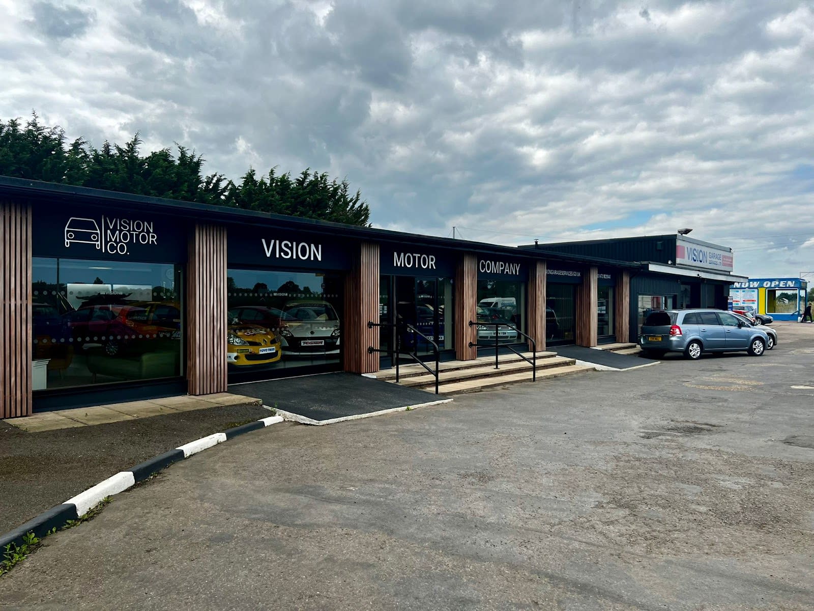 Vision Garage Services Ltd image