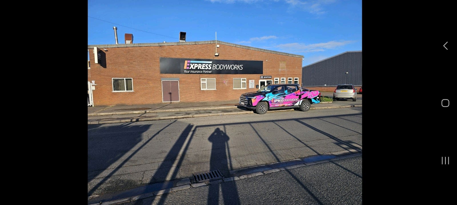 Express Bodyworks Nuneaton image