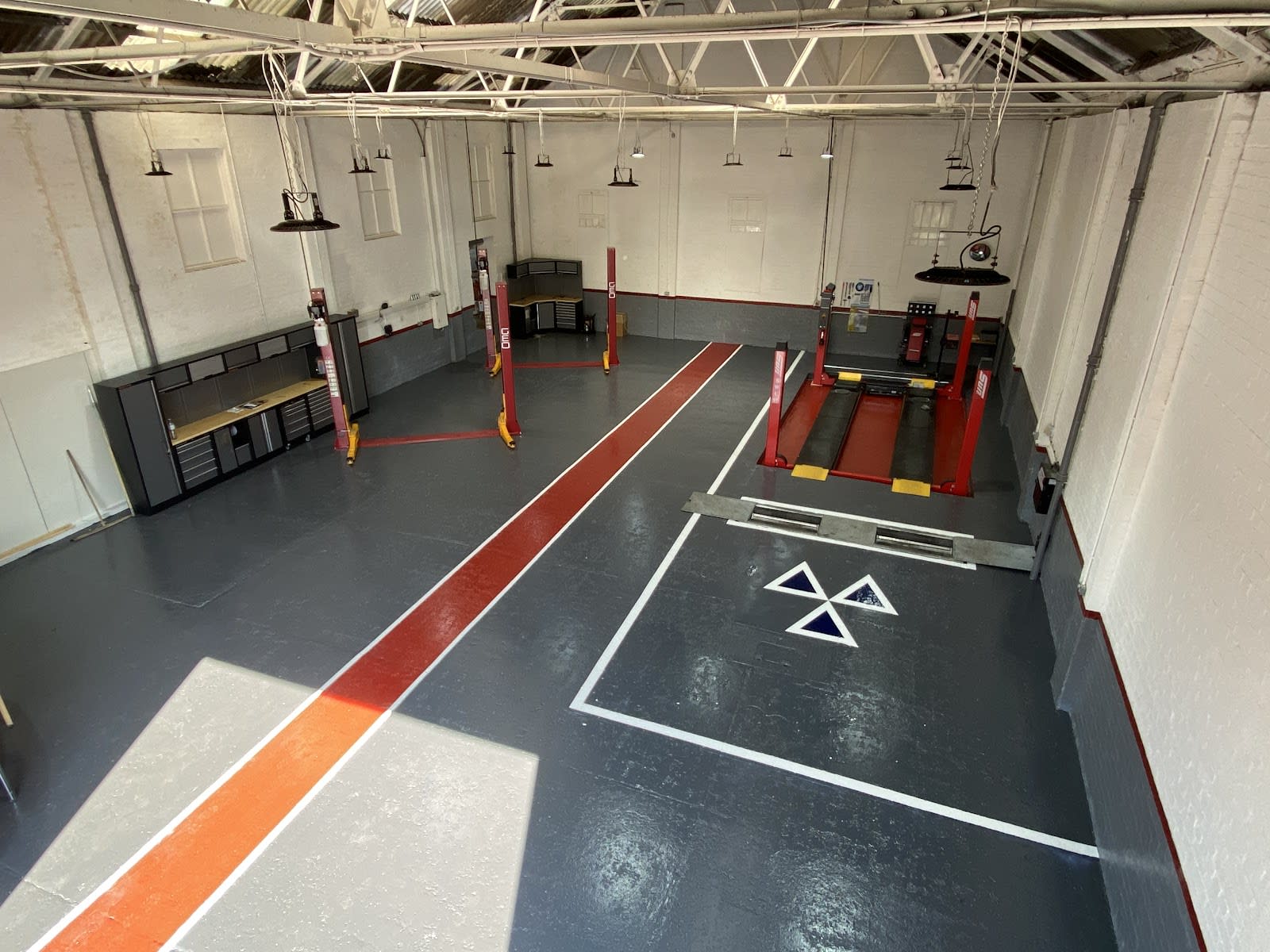 Reids Garage LTD image