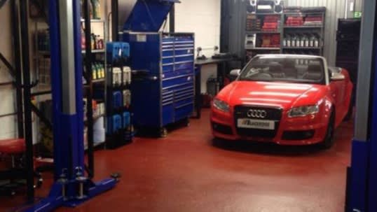 Blackridge Automotive Ltd Porsche Bentley Servicing image