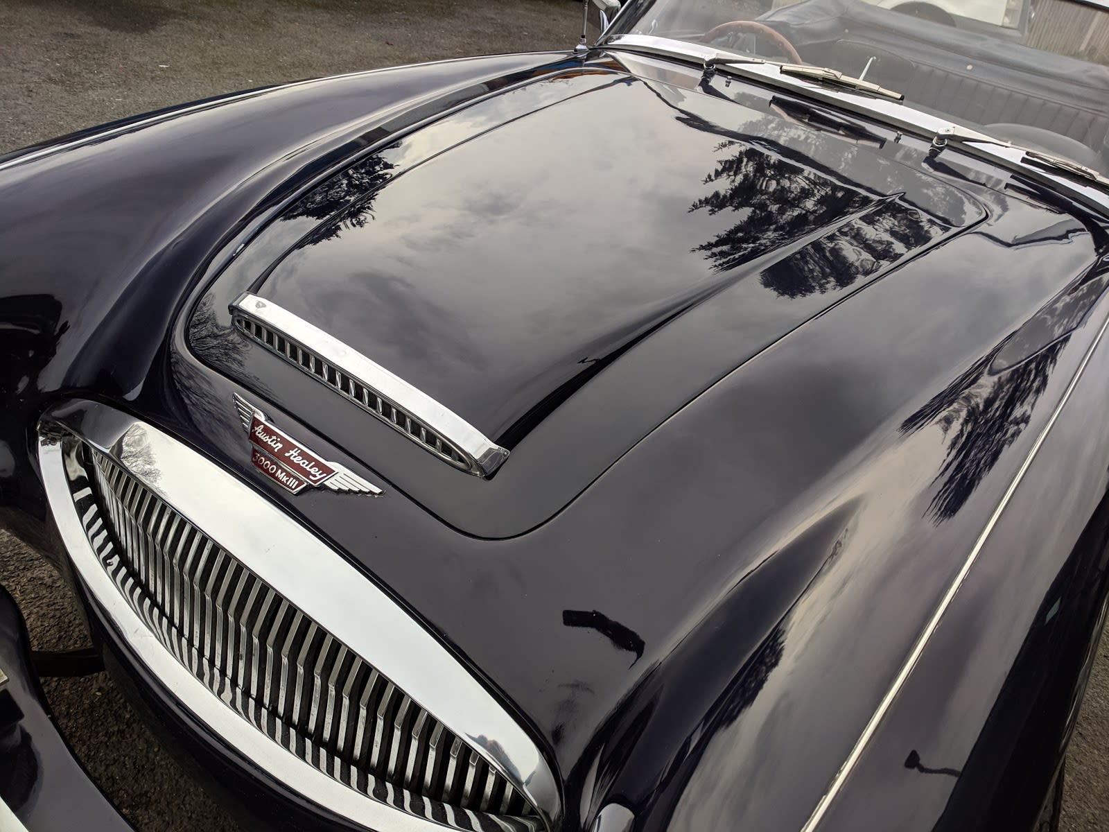 Crowden Coachwork Ltd image