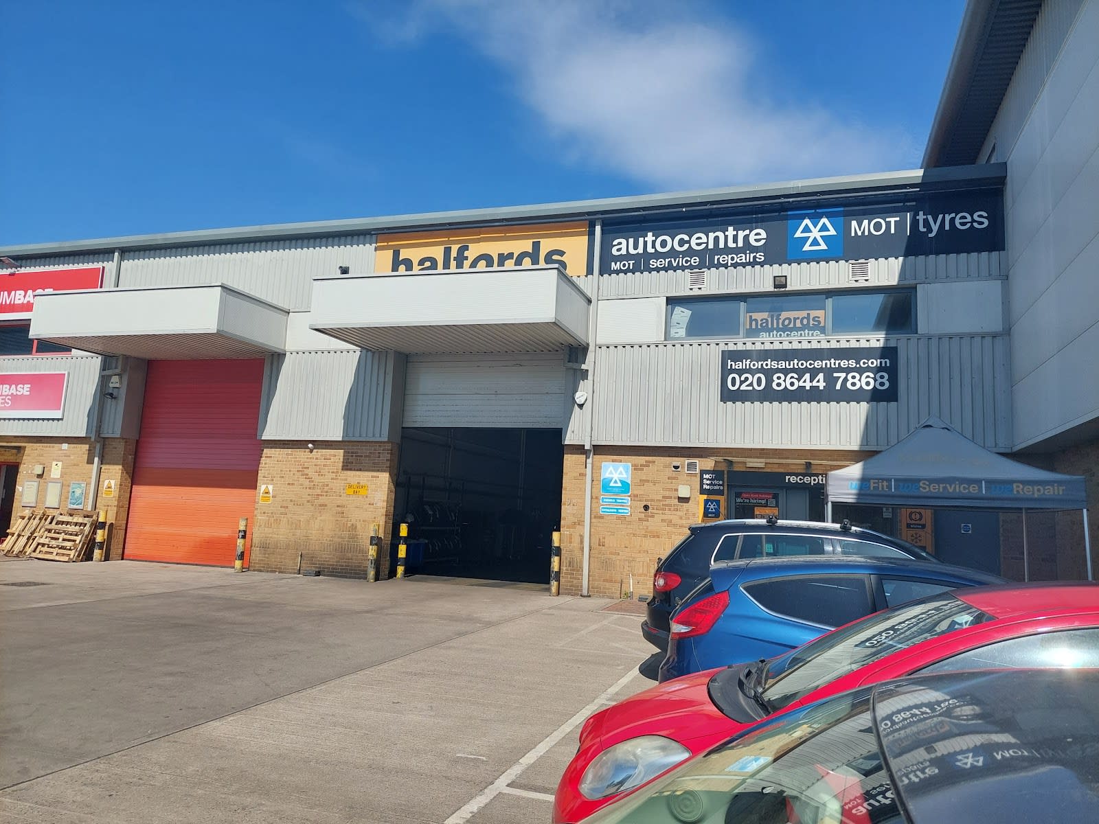Halfords Autocentre Sutton image