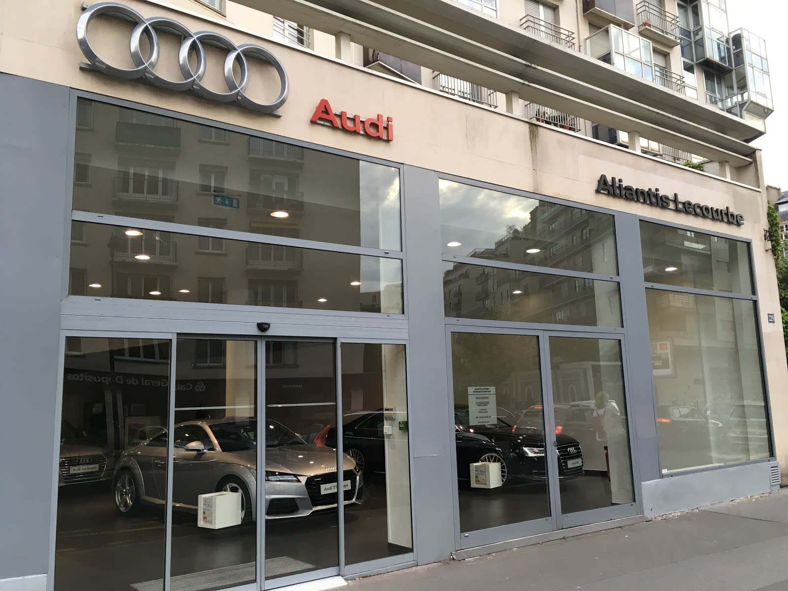 Audi Aliantis Paris | Ventes et Service APV image