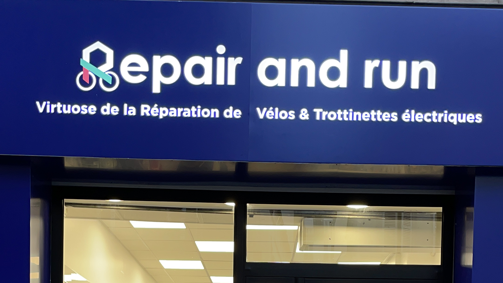 Repair and run Paris Gare de l'Est - Réparation vélos et trottinettes électriques image