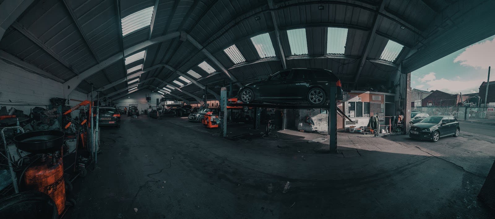S & B Autos image