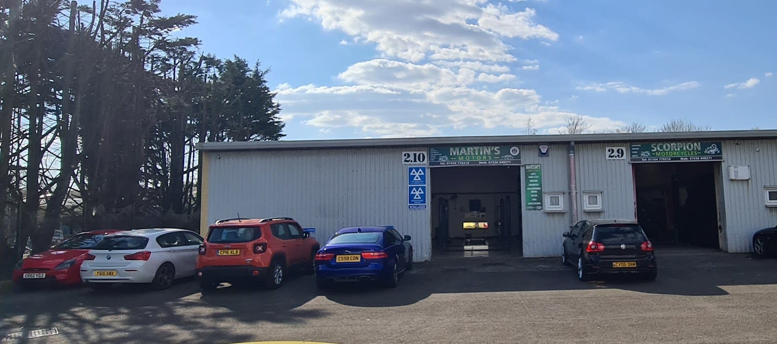 Martin's Motors image