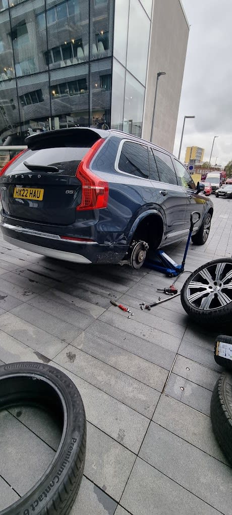 Campers Mobile Tyre Fitting image