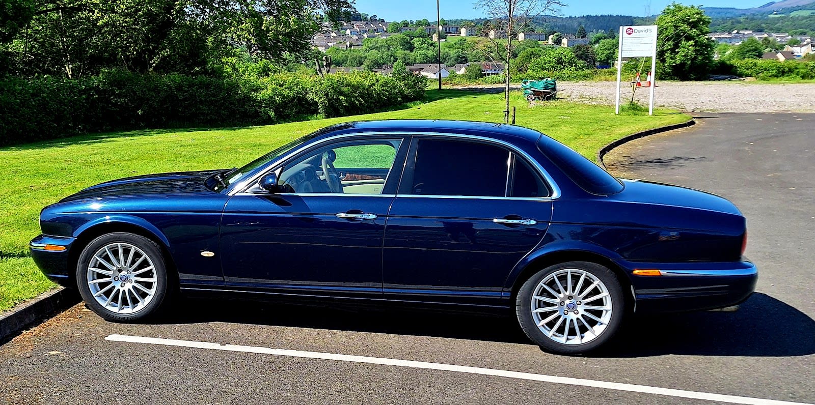 Caerphilly Car Clinic image