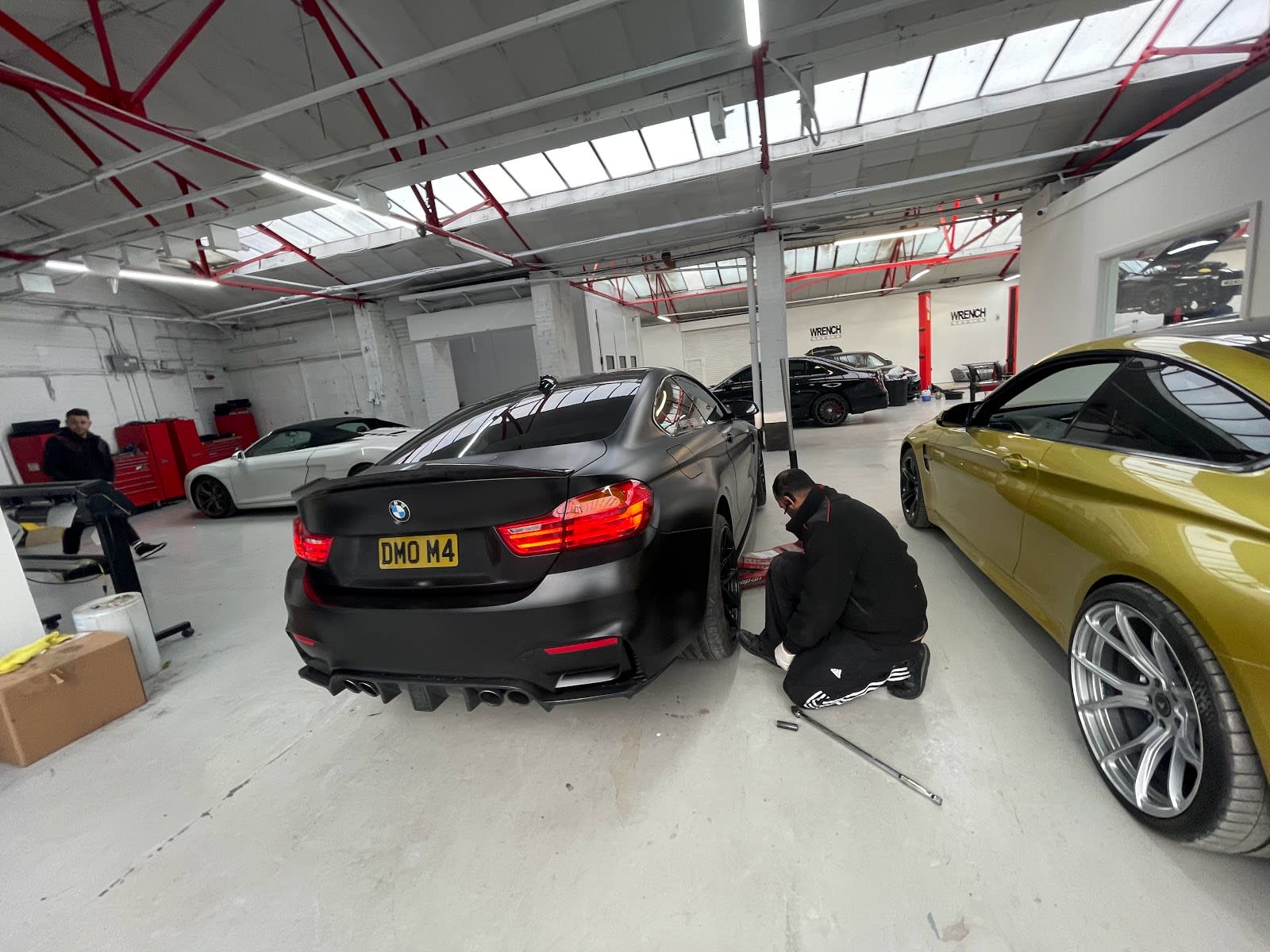 24hr fast Mobile Tyre Camden call out| Chelsea & Battersea London image
