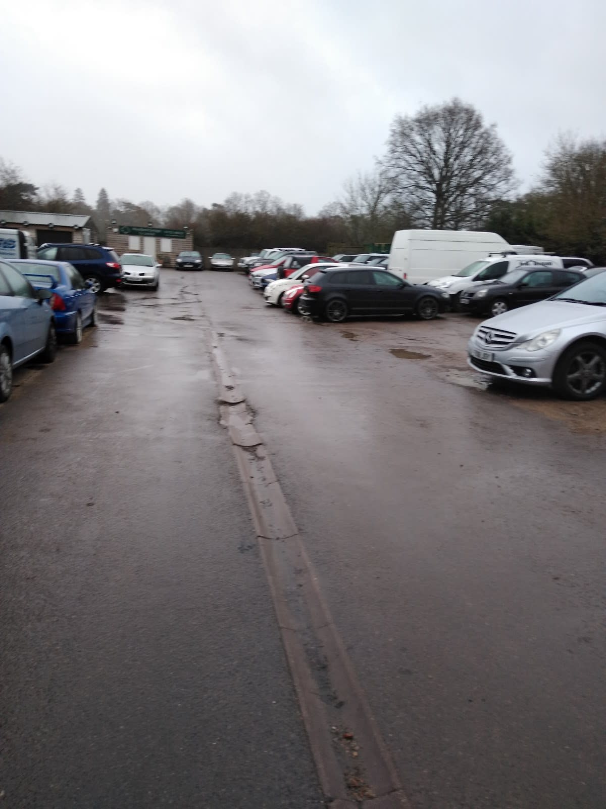 P J Motors (Sevenoaks) image