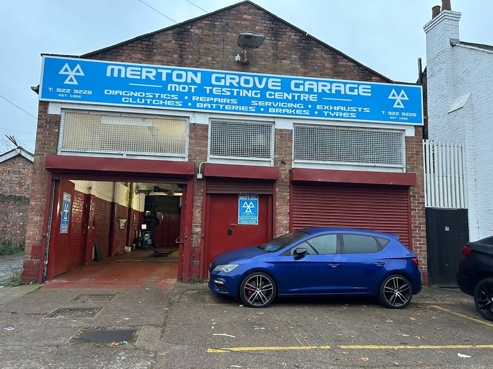 Merton Grove Autos - Liverpool Taxi/Private Hire MOT, Class 4, 5 & 7 MOT. Vehicle Repair image