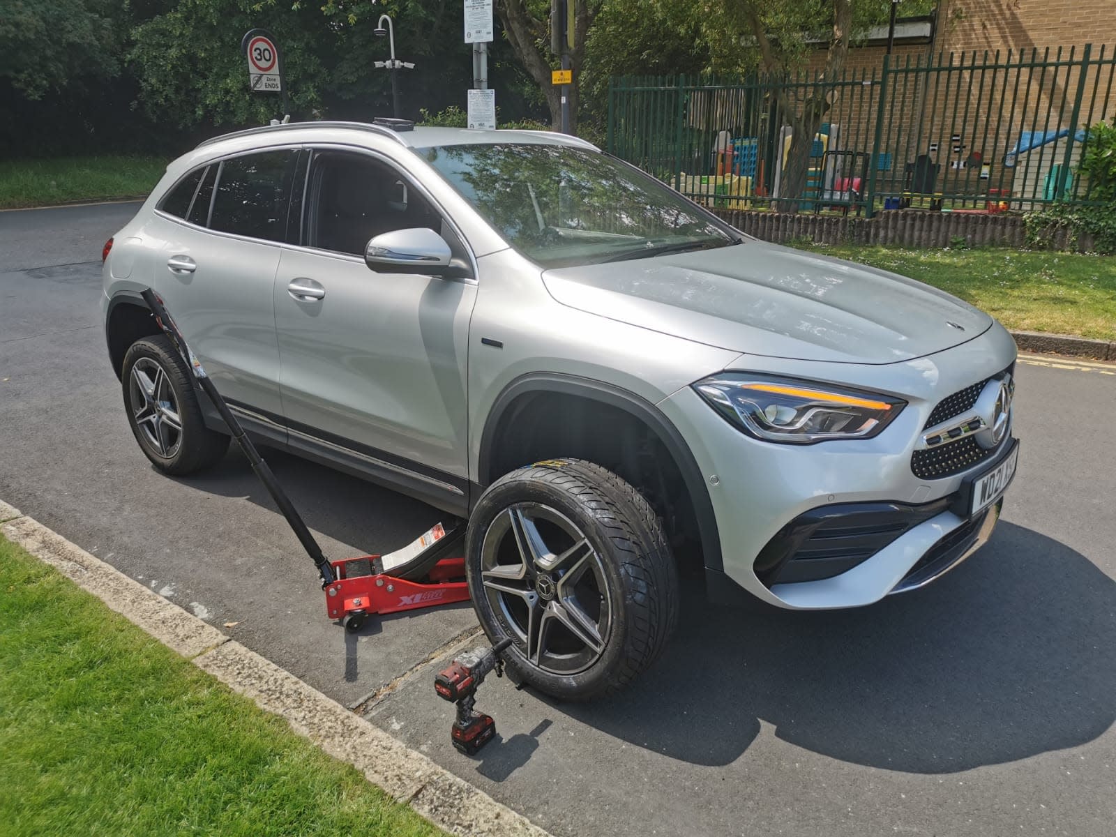 Axel's Mobile Tyres image