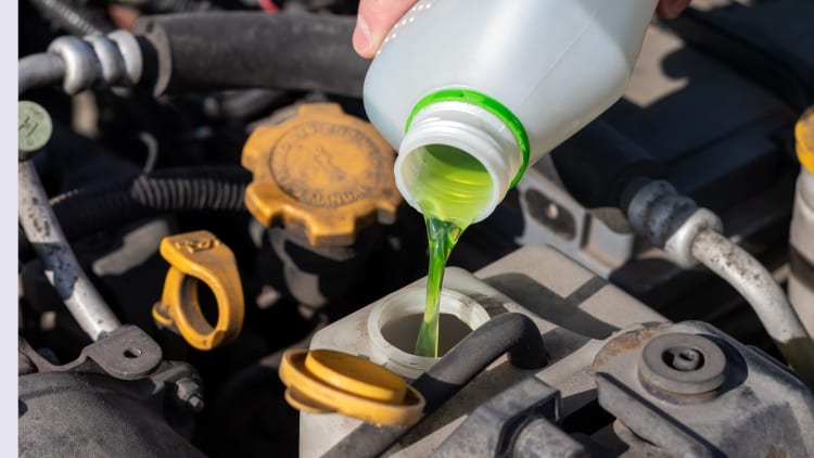 A Step-by-Step Guide on How to Replace Coolant in Your Car