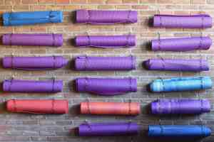 How To Choose The Perfect Yoga Mat