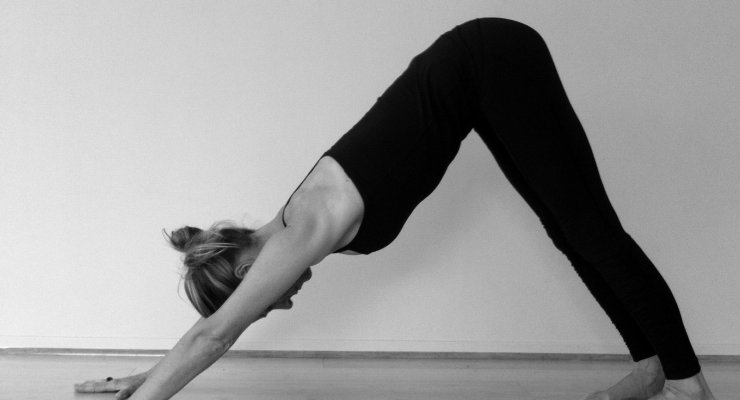 Winter pose #1: Adho Mukha Svanasana (Downward Facing Dog)