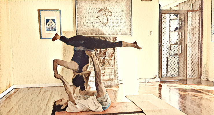 Acroyoga - Yoga Grooves