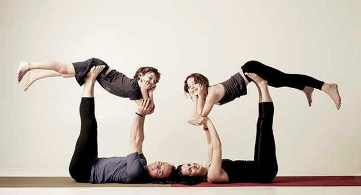 Family Acroyoga Perth